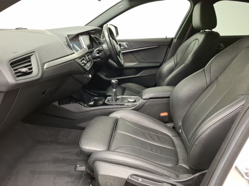 BMW 2 Series 218I M Sport White #5