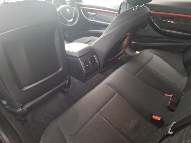 BMW 3 Series 318I Sport Black #6