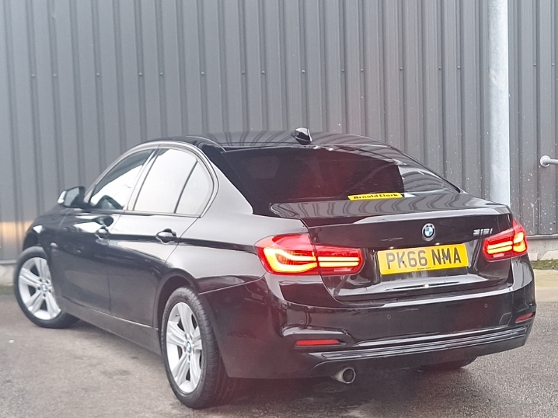 BMW 3 Series 318I Sport Black #2