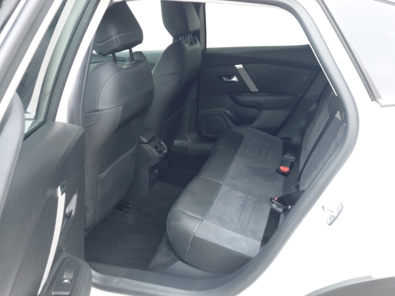Citroen C4 1.5 Bluehdi 130 Shine Plus White #5