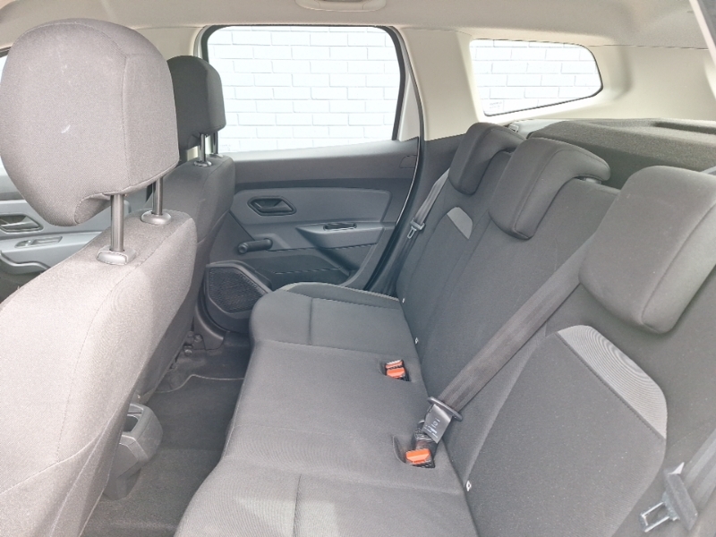 Dacia Duster 1.6 Sce Essential SJ68YMW White #6