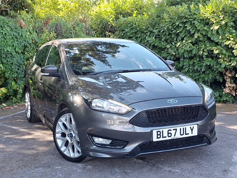 Ford Focus 1.0 Ecoboost 140 St-line Navigation BL67ULY Grey
