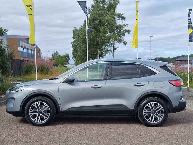 Ford Kuga 1.5 Ecoboost 150 Titanium Edition Silver #4