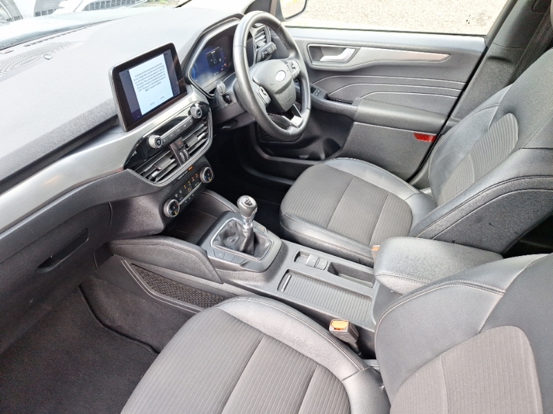 Ford Kuga 1.5 Ecoboost 150 Titanium Edition Silver #5