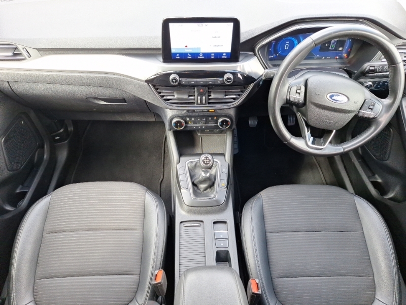 Ford Kuga 1.5 Ecoboost 150 Titanium Edition Silver #3