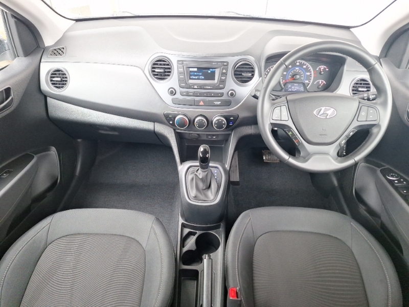 Hyundai I10 1.2 Se White #3