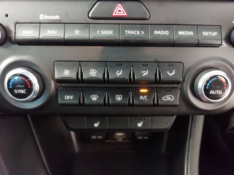 Kia Sportage Kia Sportage 1.6 Gdi 3 Suv Euro Silver #16