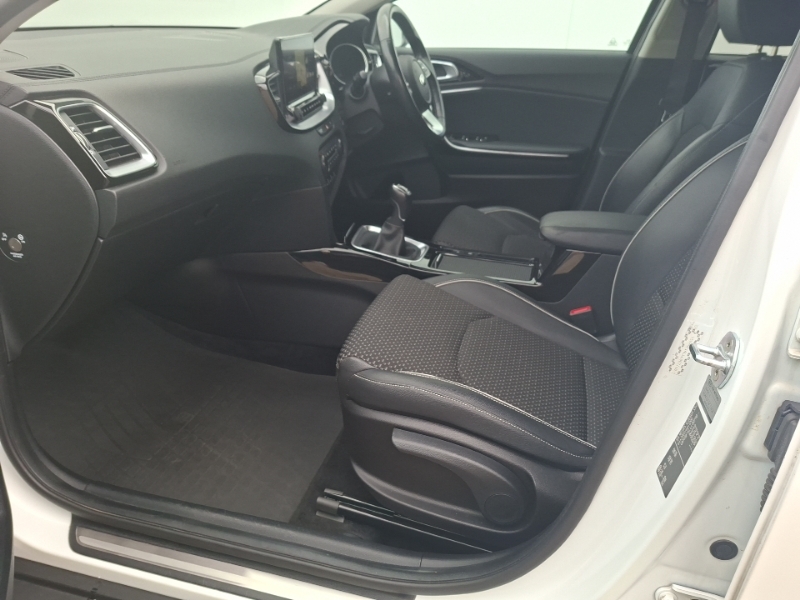 Kia Xceed 1.4T Gdi Isg 3 SL20HSK White #5