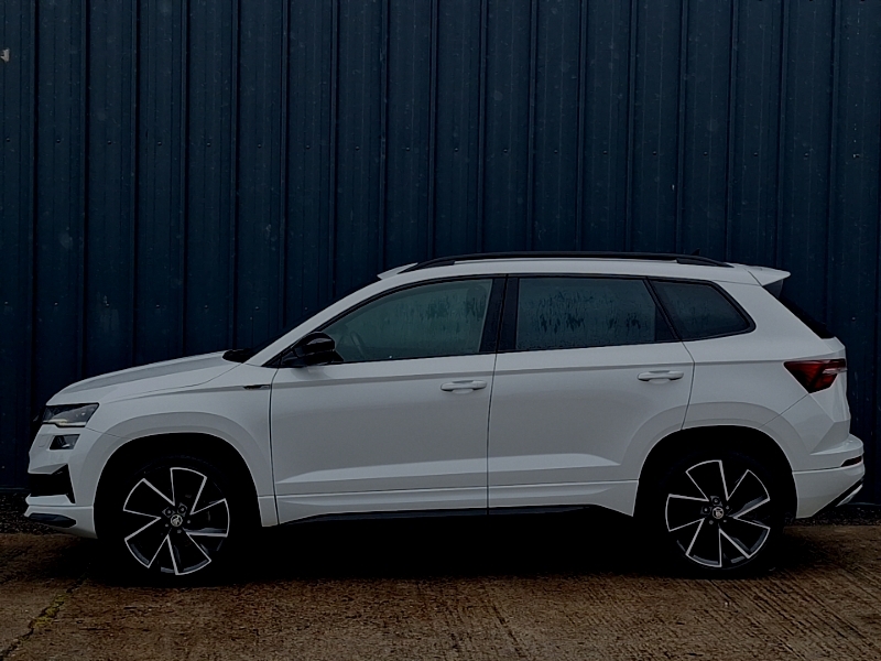 Skoda Karoq 1.5 Tsi Sportline Dsg White #4