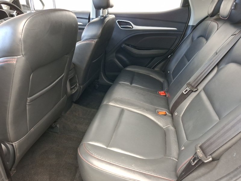 MG ZS 1.0T Gdi Exclusive Dct White #6