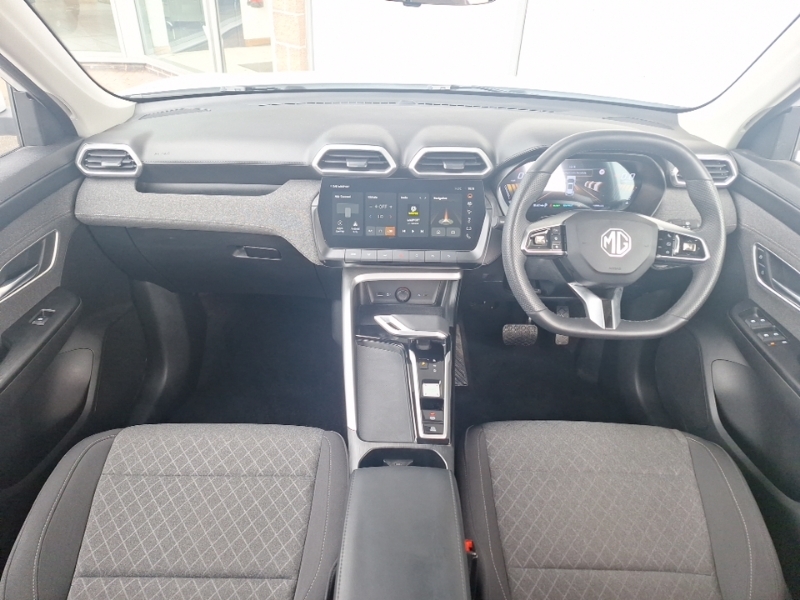 MG ZS 1.5 Hybrid Se White #3