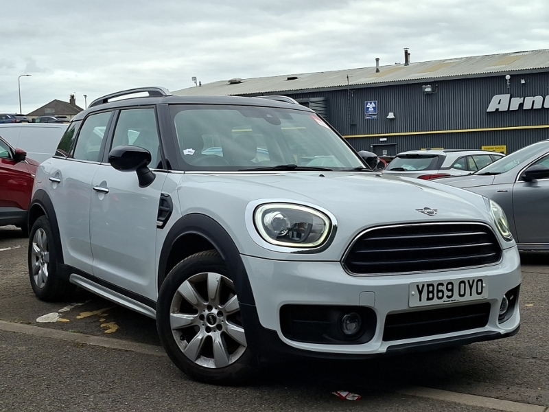 Mini Countryman 1.5 Cooper Classic White