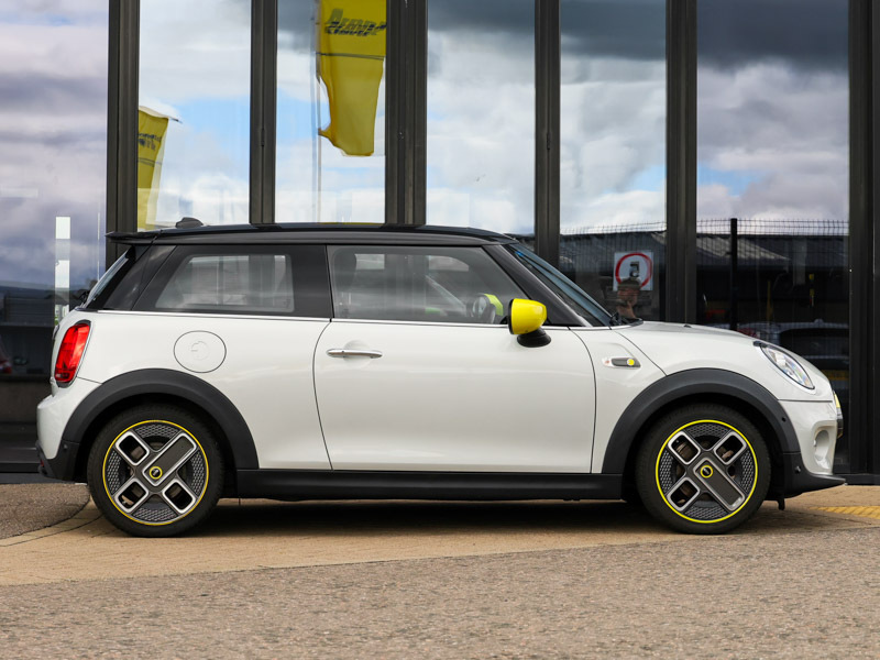 Mini Hatch 135Kw Cooper S Level 3 33Kwh White #3