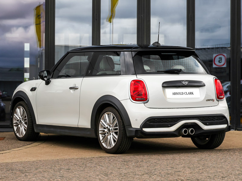Mini Hatch 2.0 Cooper S Exclusive Premium Plus FV73AOH White #2