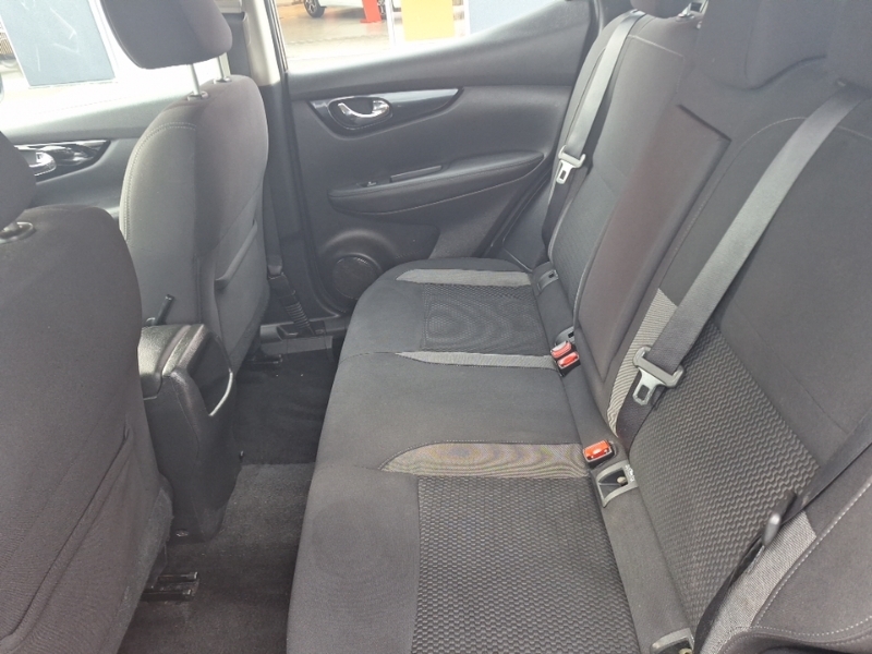 Nissan Qashqai 1.5 Dci 115 Acenta Premium Brown #6