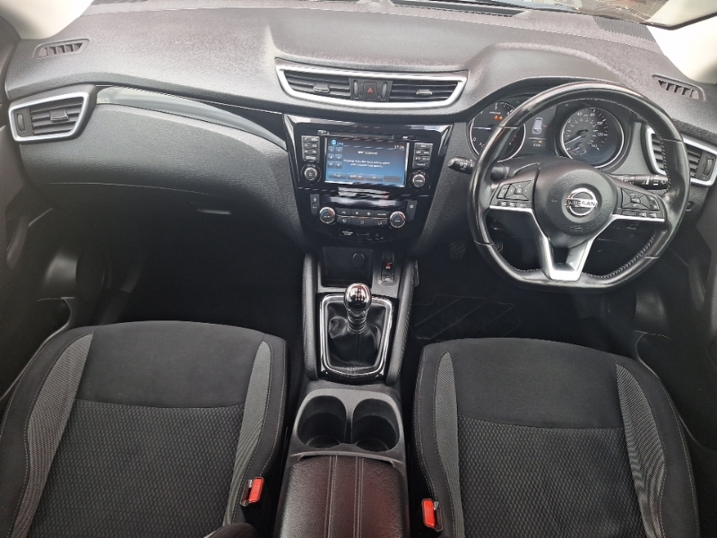 Nissan Qashqai 1.5 Dci 115 Acenta Premium Brown #3