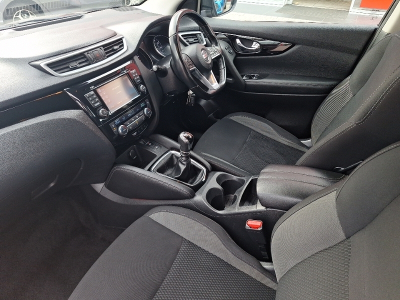 Nissan Qashqai 1.5 Dci 115 Acenta Premium Brown #5
