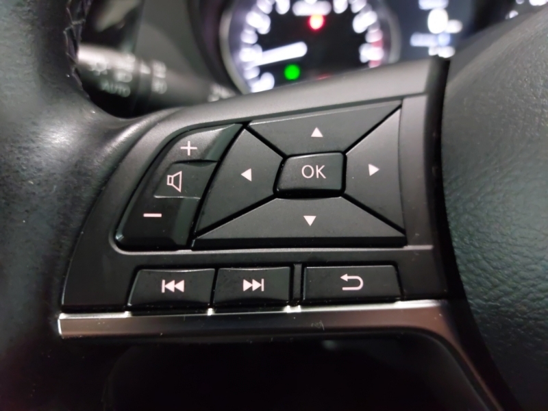 Nissan Qashqai 1.3 Dig-t 140 N-connecta With Sat Nav And 360 Arou Grey #12