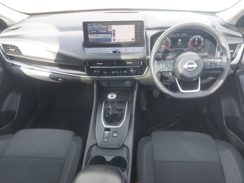 Nissan Qashqai 1.3 Dig-t Mh N-connecta Black #3