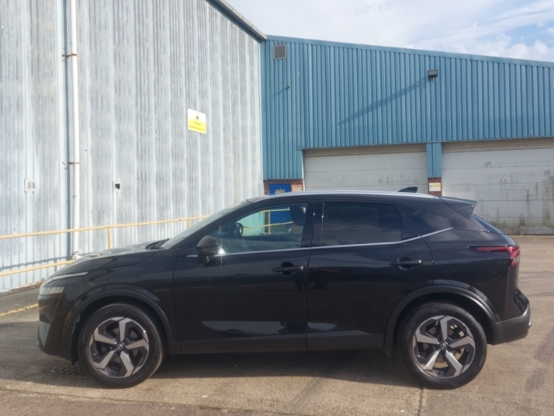 Nissan Qashqai 1.3 Dig-t Mh N-connecta Black #4