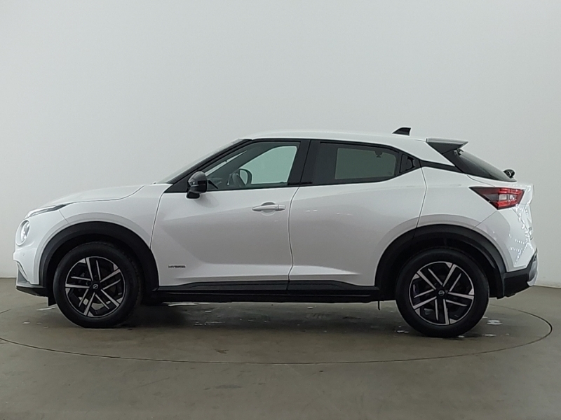 Nissan Juke 1.6 Hybrid N-connecta White #4