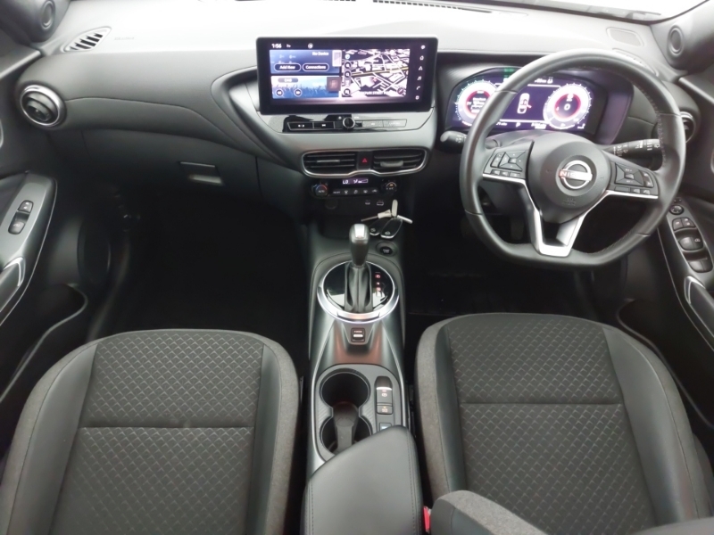 Nissan Juke 1.6 Hybrid N-connecta White #3