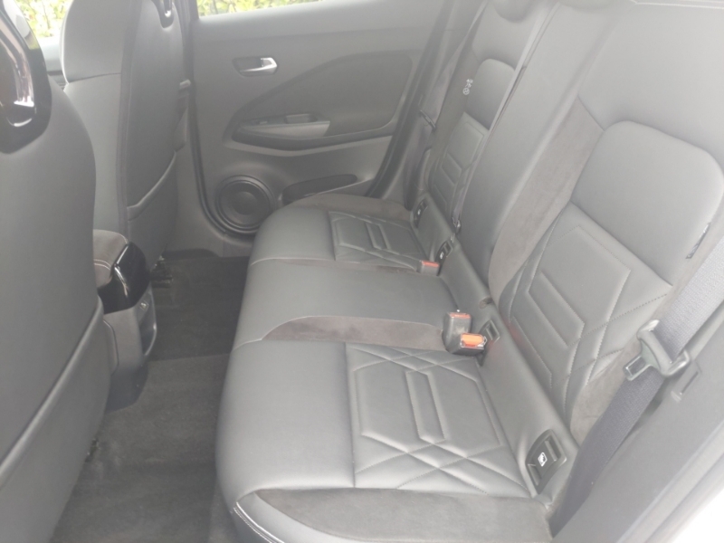 Nissan Juke 1.6 Hybrid Tekna Silver #6