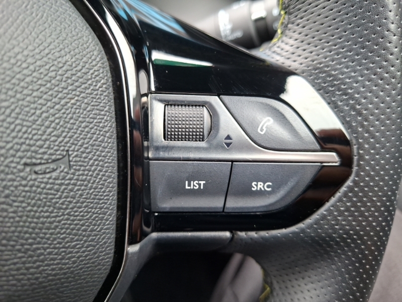 Peugeot 208 1.2 Puretech 130 Eat8 Gt Premium Cwvehiclemarketin White #13