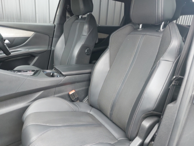 Peugeot 5008 1.5 Bluehdi Gt Eat8 Grey #5