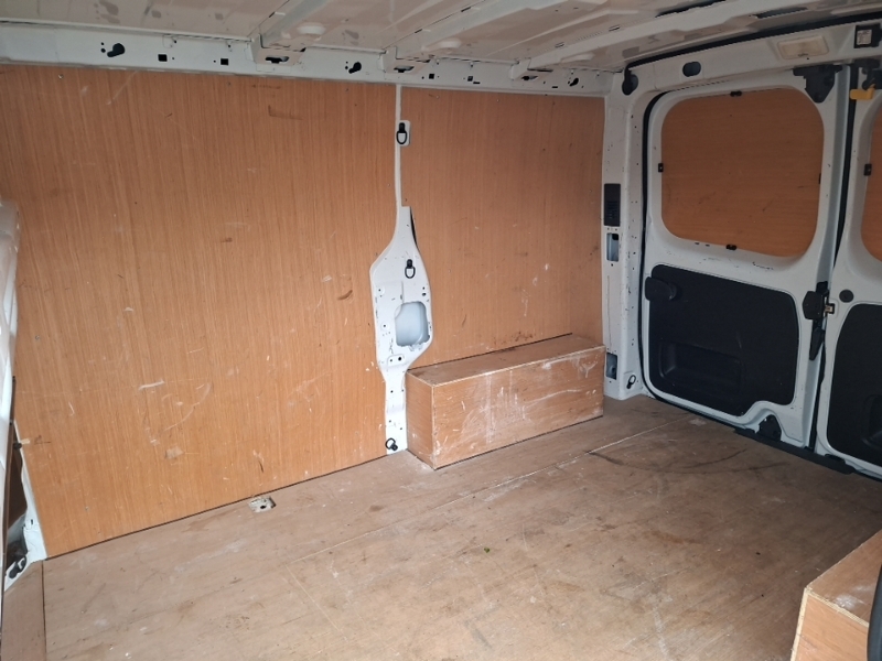 Renault Trafic Sl30 Blue Dci 130 Advance Van White #6