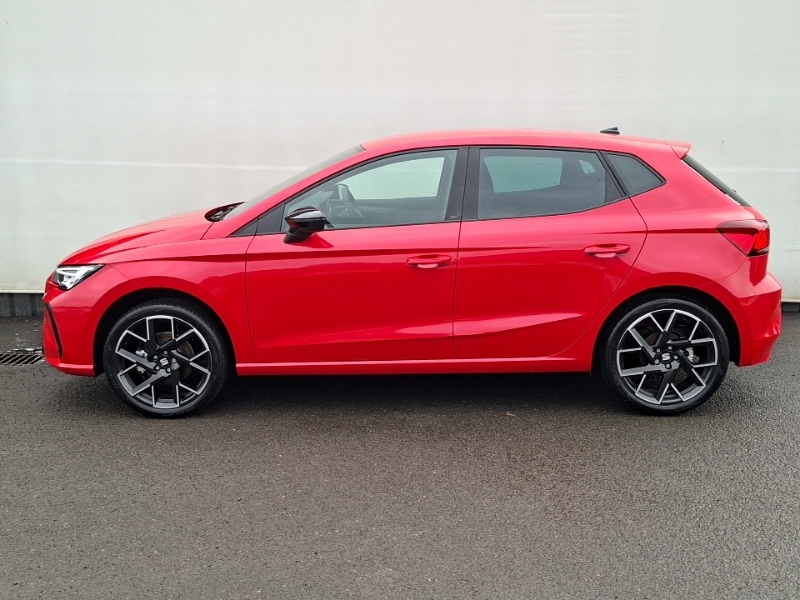Seat Ibiza 1.0 Tsi 115 Fr Sport Red #4