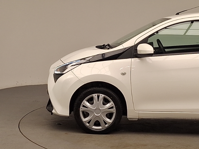 Toyota Aygo 1.0 Vvt-i X-trend Euro 6 Safety Sense Silver #19