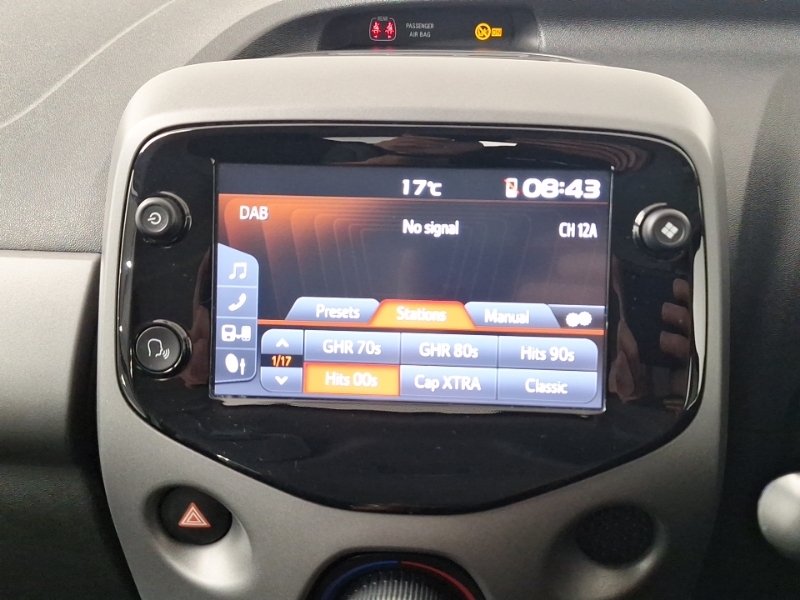 Toyota Aygo 1.0 Vvt-i X-trend Euro 6 Safety Sense Silver #11