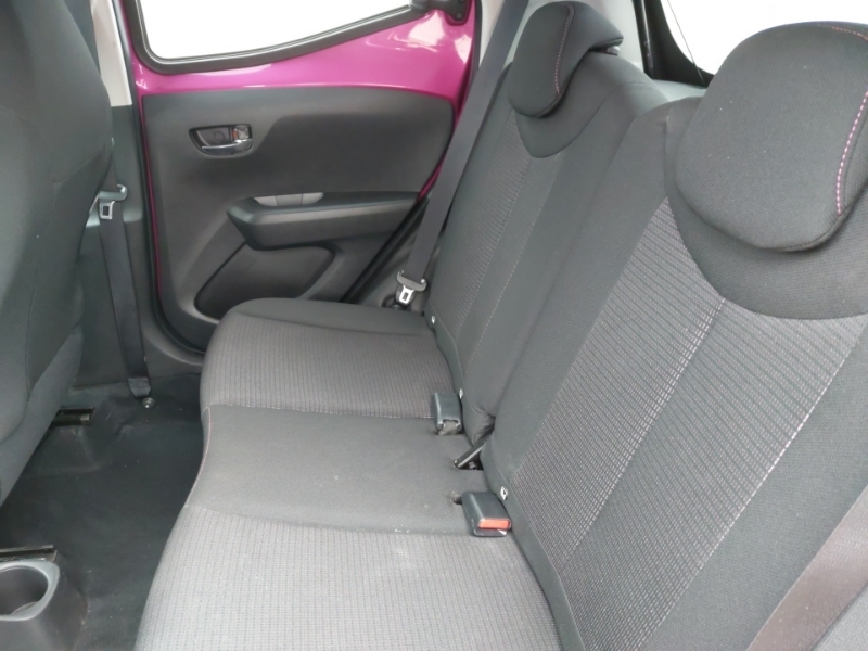 Toyota Aygo 1.0 Vvt-i X-cite 5 Purple #6