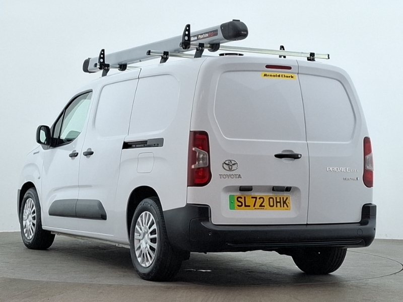 Toyota Proace City Icon Van 50Kwh 11Kwch White #2