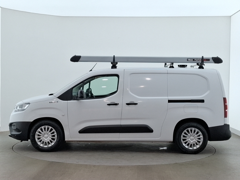 Toyota Proace City Icon Van 50Kwh 11Kwch White #4