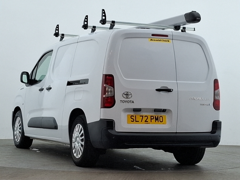 Toyota Proace City Icon Van 50Kwh 11Kwch White #2