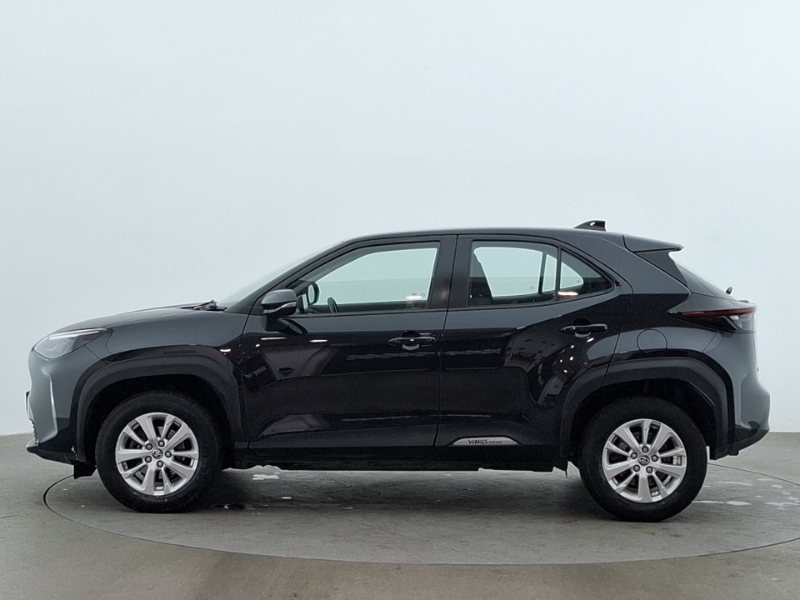 Toyota Yaris Cross 1.5 Hybrid Icon Cvt Black #4
