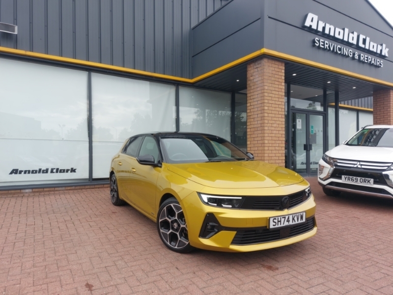 Vauxhall Astra 1.6 Plug-in Hybrid Ultimate Yellow