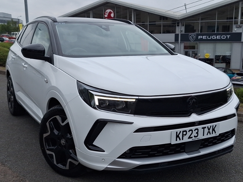 Vauxhall Grandland 1.2 Turbo Ultimate White