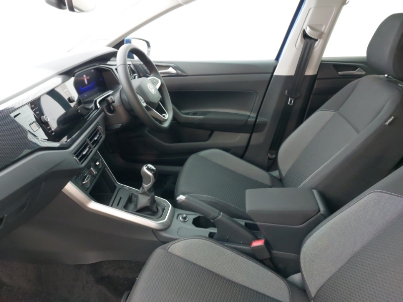 Volkswagen Polo 1.0 Life White #5