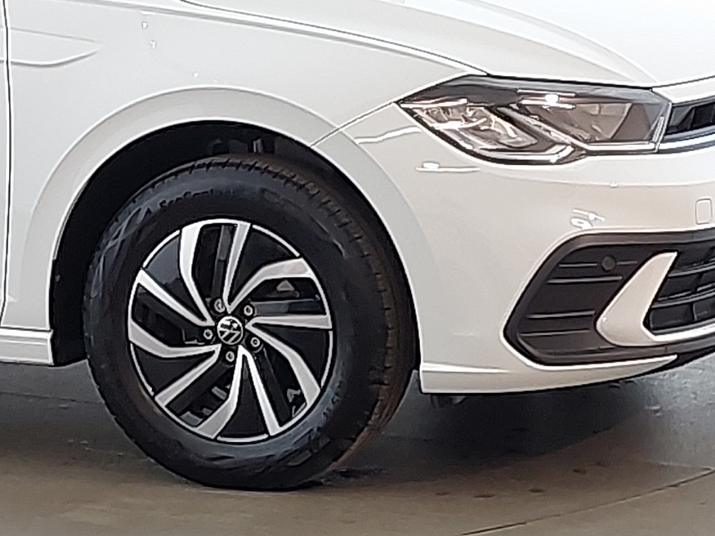 Volkswagen Polo 1.0 Tsi R-line 17 York Alloys Heated Fron #9