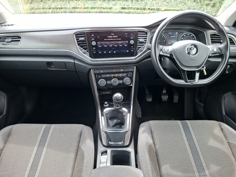 Volkswagen T-Roc 1.6 Tdi Se Grey #3