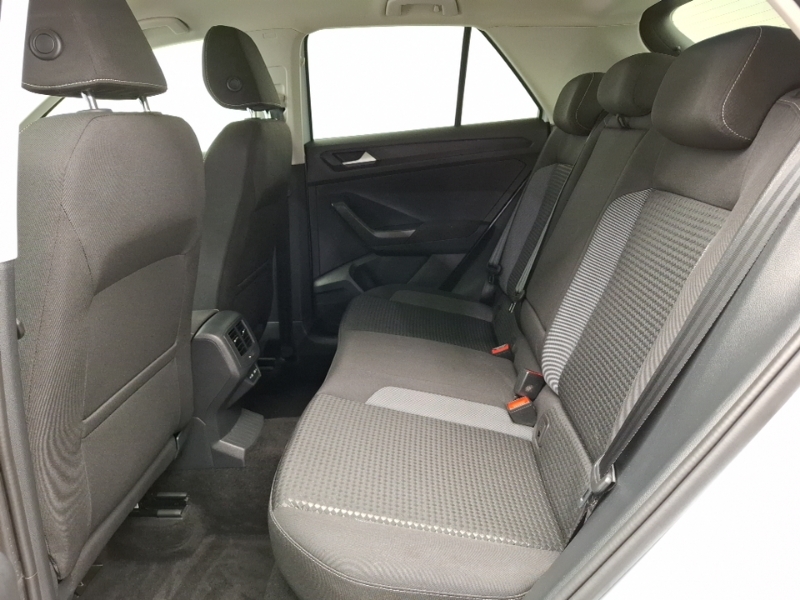 Volkswagen T-Roc 1.5 Tsi Evo Active Dsg Silver #6