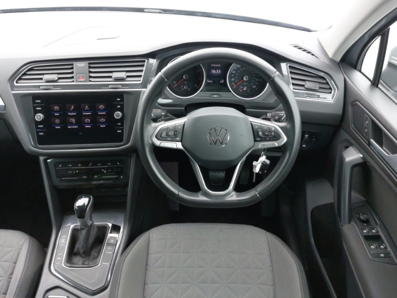 Volkswagen Tiguan Volkswagen Tiguan Estate 1.5 Tsi 150 Life Dsg Black #8