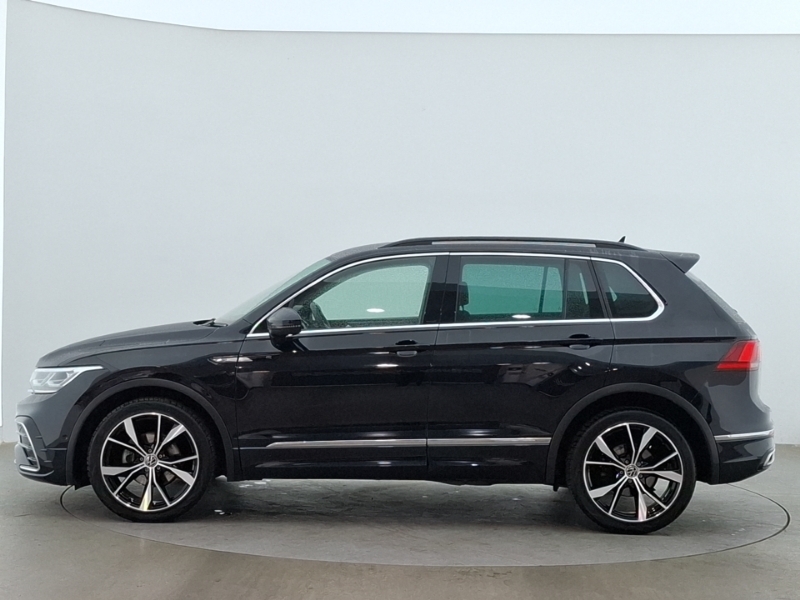 Volkswagen Tiguan 1.5 Tsi 150 R-line Dsg Black #4