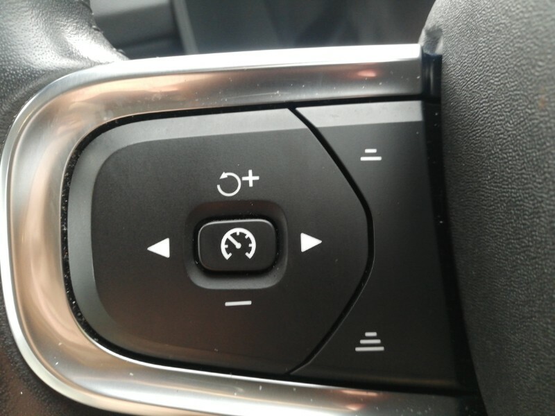 Volvo XC40 Estate 1.5 T3 163 Inscription Geartronic Grey #11