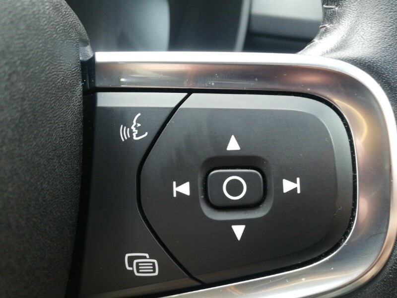 Volvo XC40 Estate 1.5 T3 163 Inscription Geartronic Grey #10