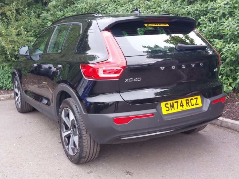 Volvo XC40 2.0 B3p Plus Dark Black #2