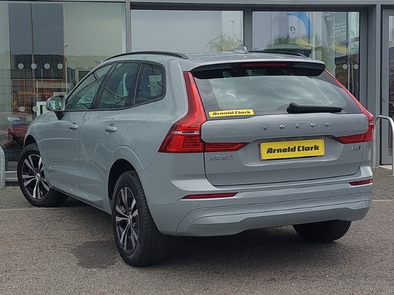 Volvo XC60 2.0 B5p Core Awd Geartronic Grey #2